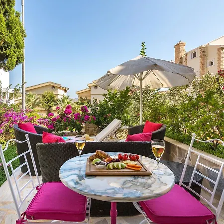 Garden Suites Апартаменты