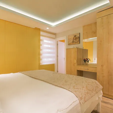 Garden Suites Апартаменты *