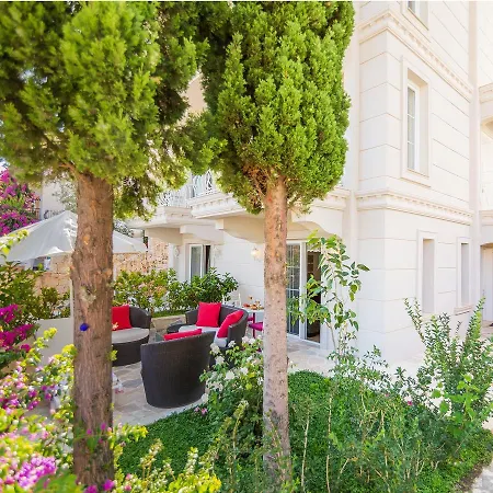 Апартаменты Garden Suites *